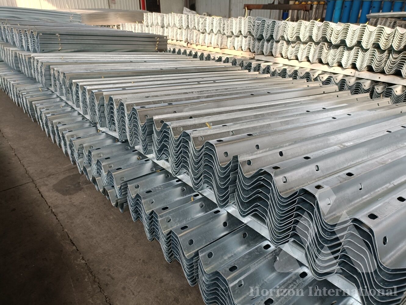 Aashto M180 road safety barrier