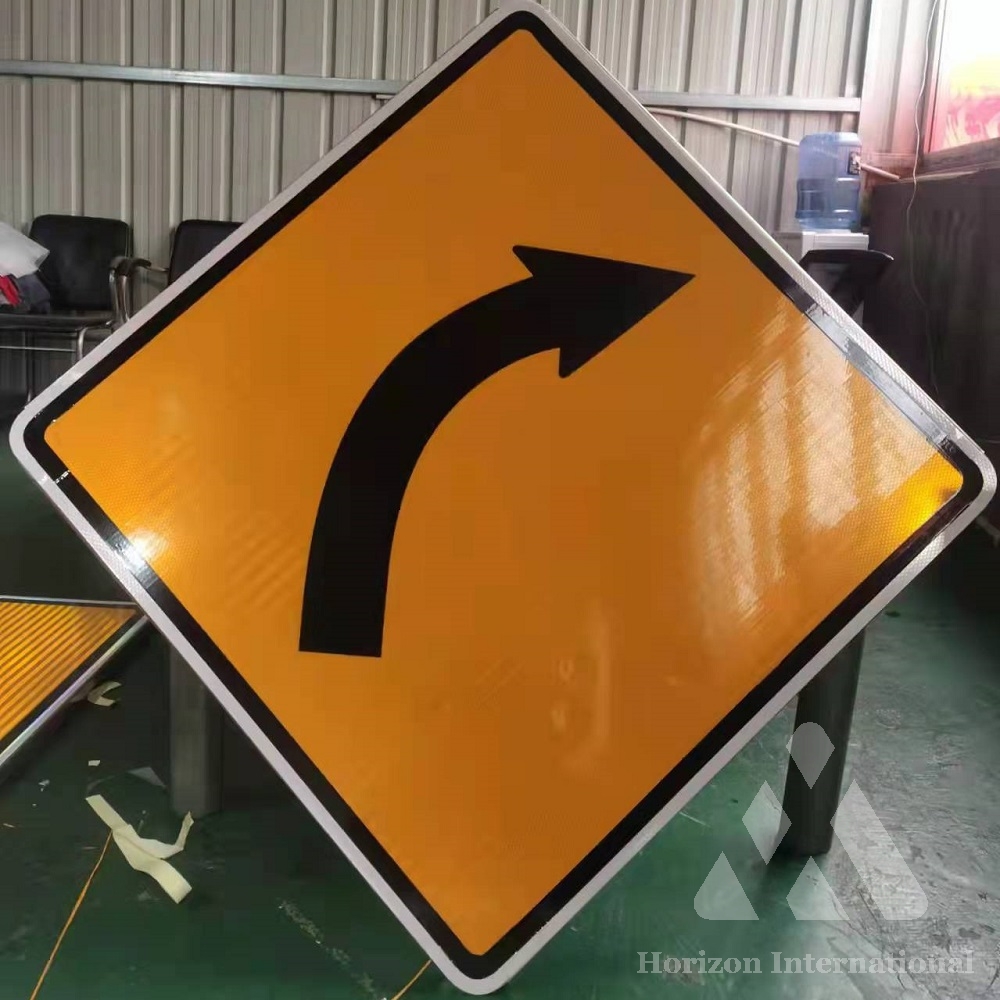 Aluminium traffic sign board