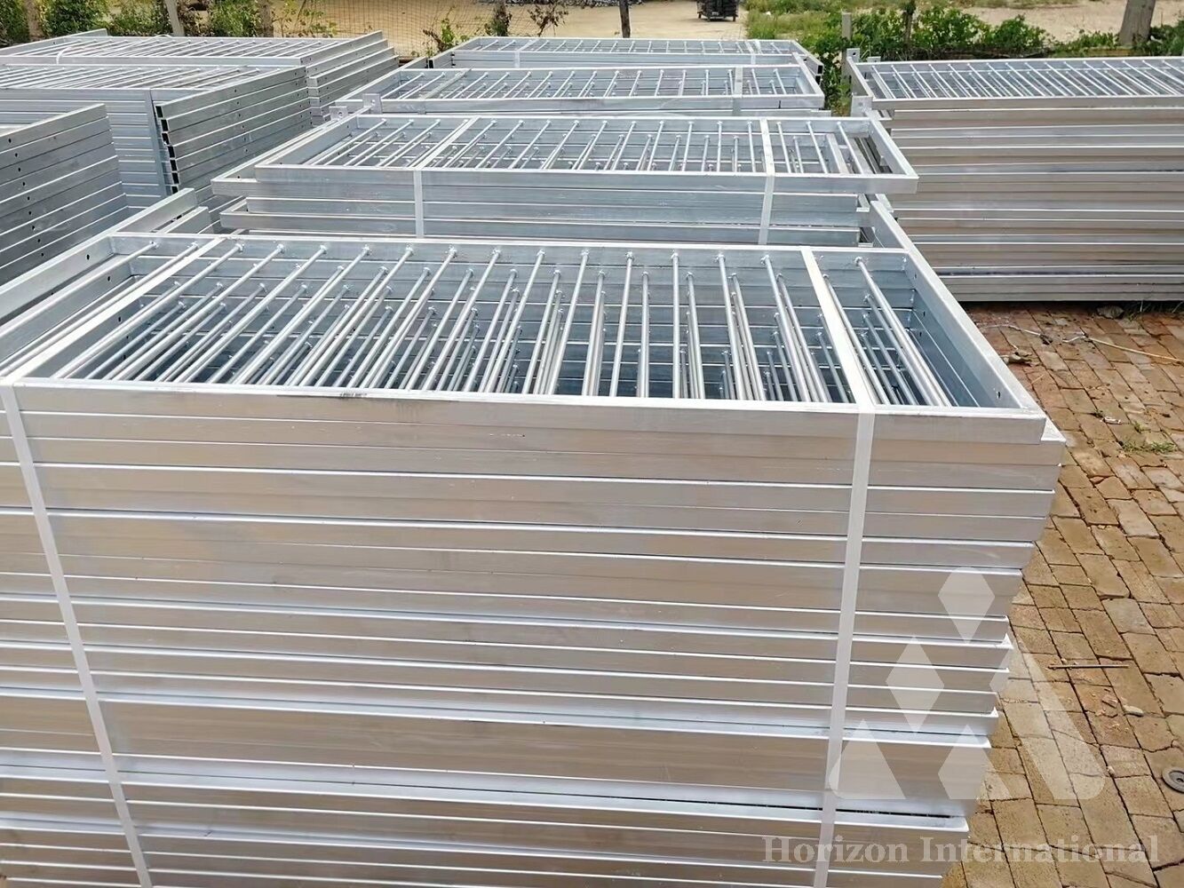 Sidewalk guard rail manufacturer