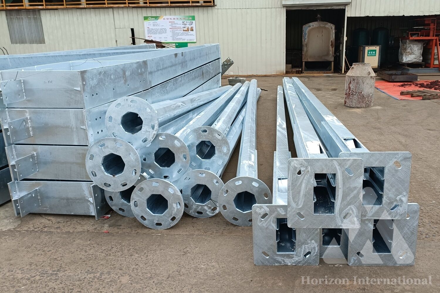 Hot-dip galvanized traffic sign post