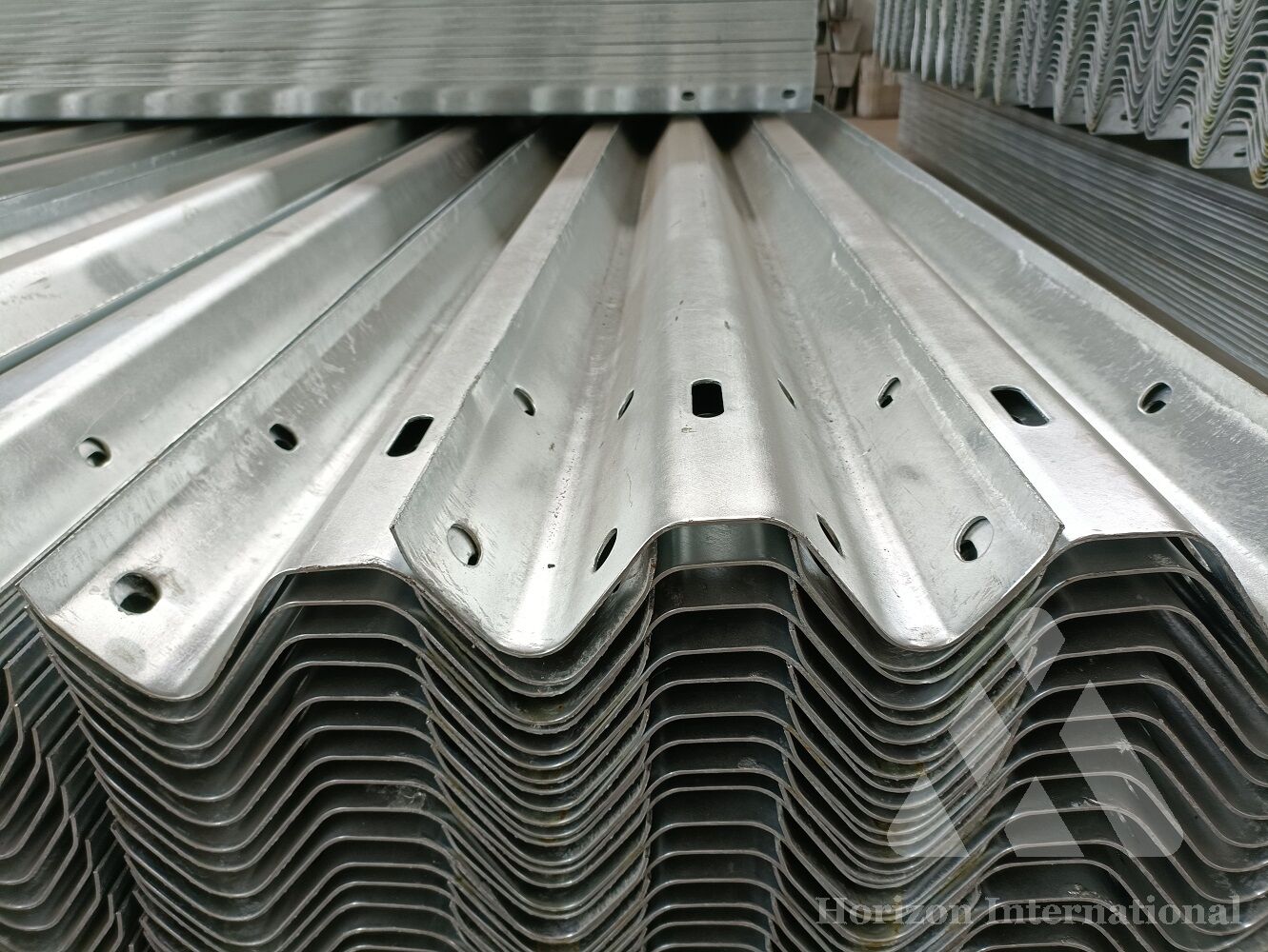 Aashto M180 highway safety barrier