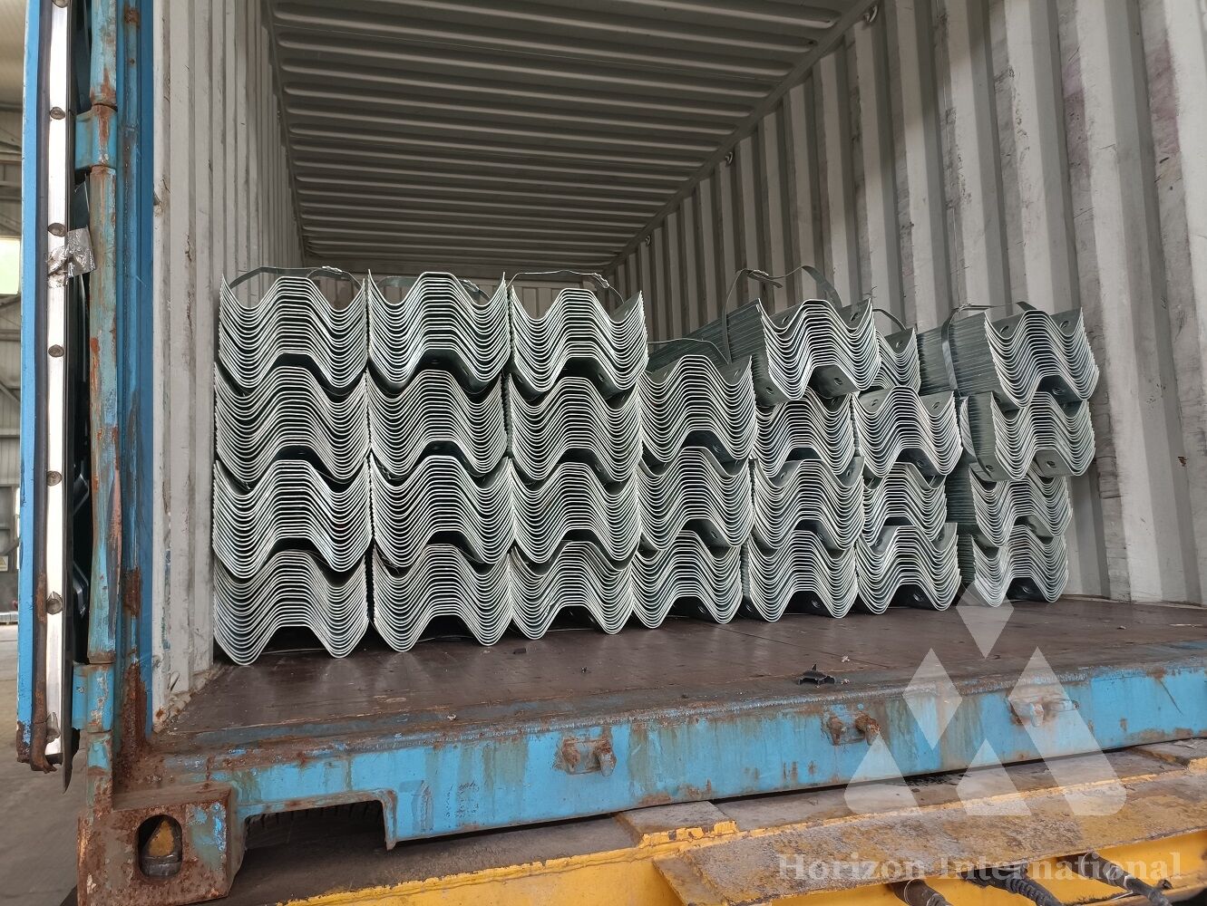 GS4 highway traffic guardrails