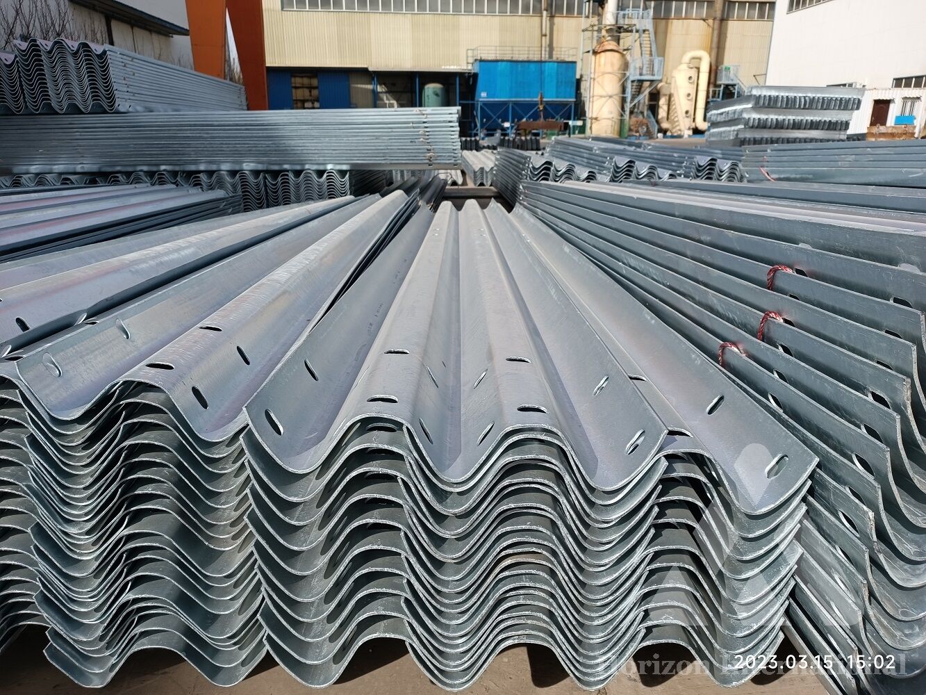 China GB highway crash barrier beams