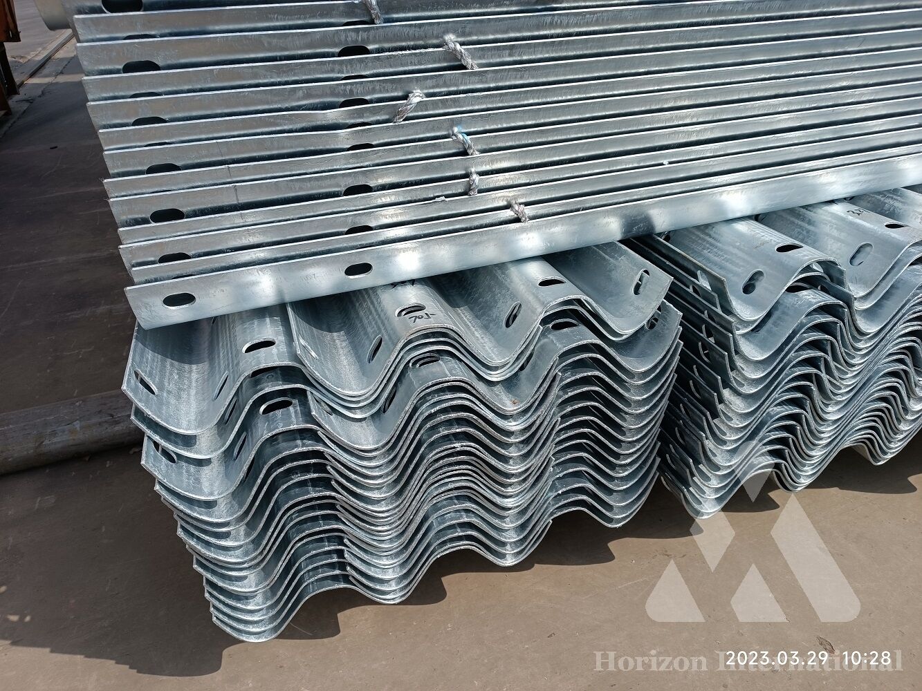 Q235B w beam guardrails