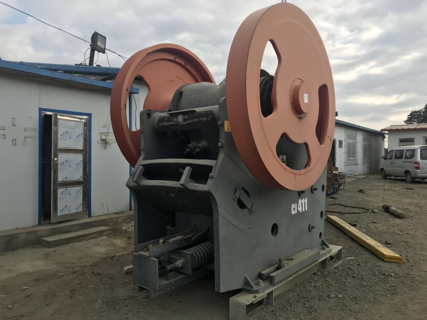 ساندفيك CJ411