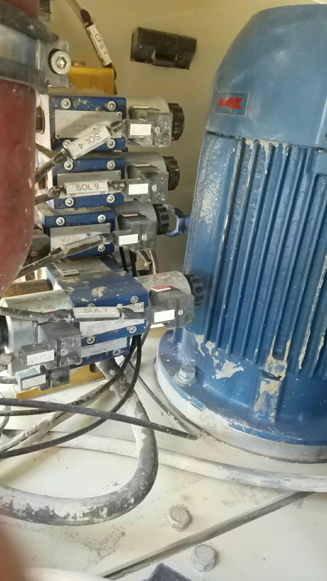 الجذور HP4