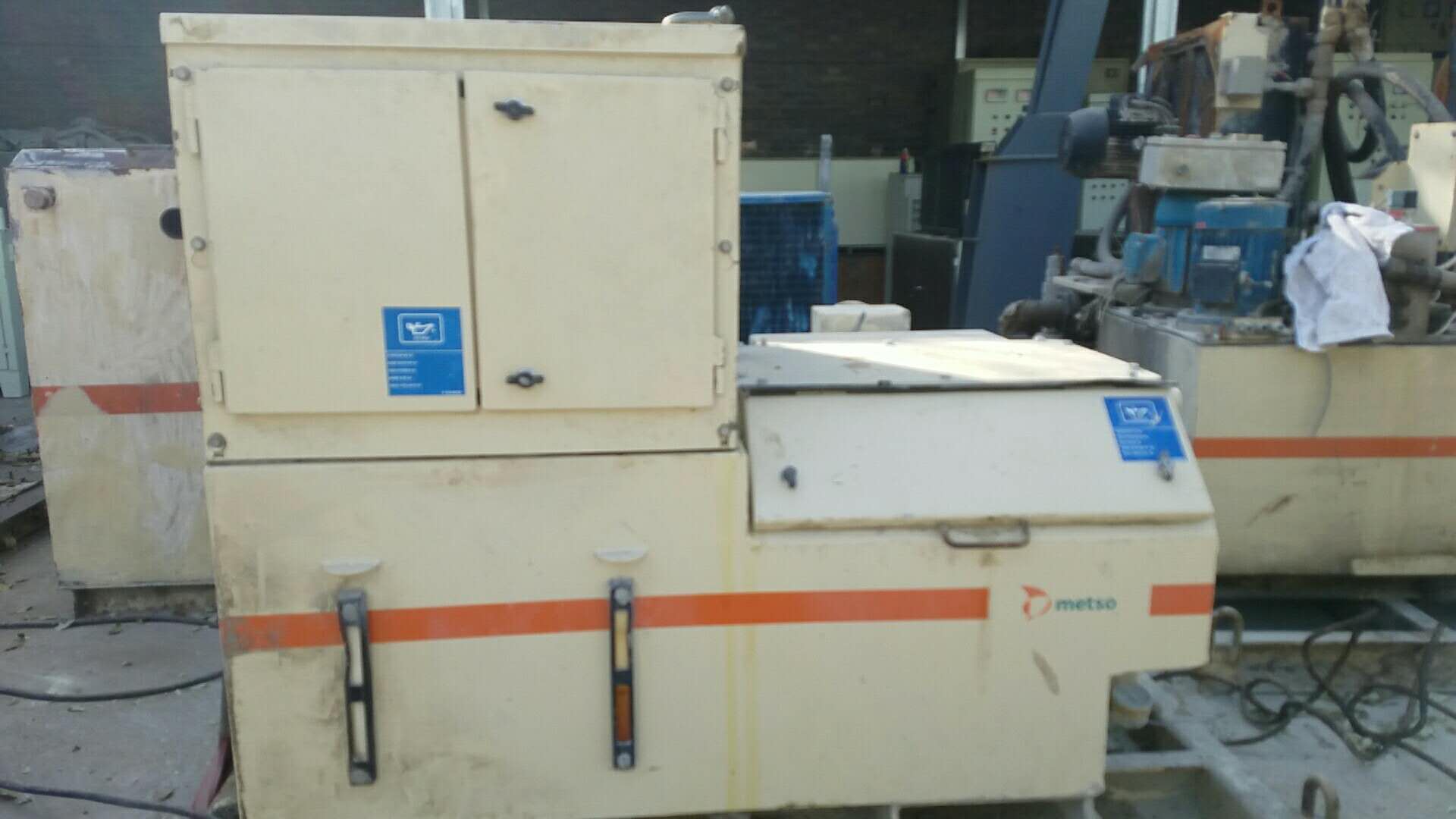 الجذور HP4