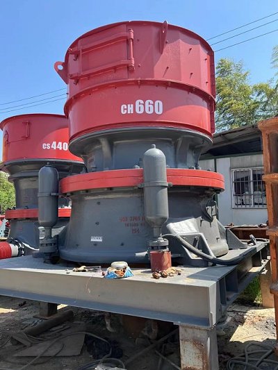 تستخدم sandvik Ch660 & Cs440