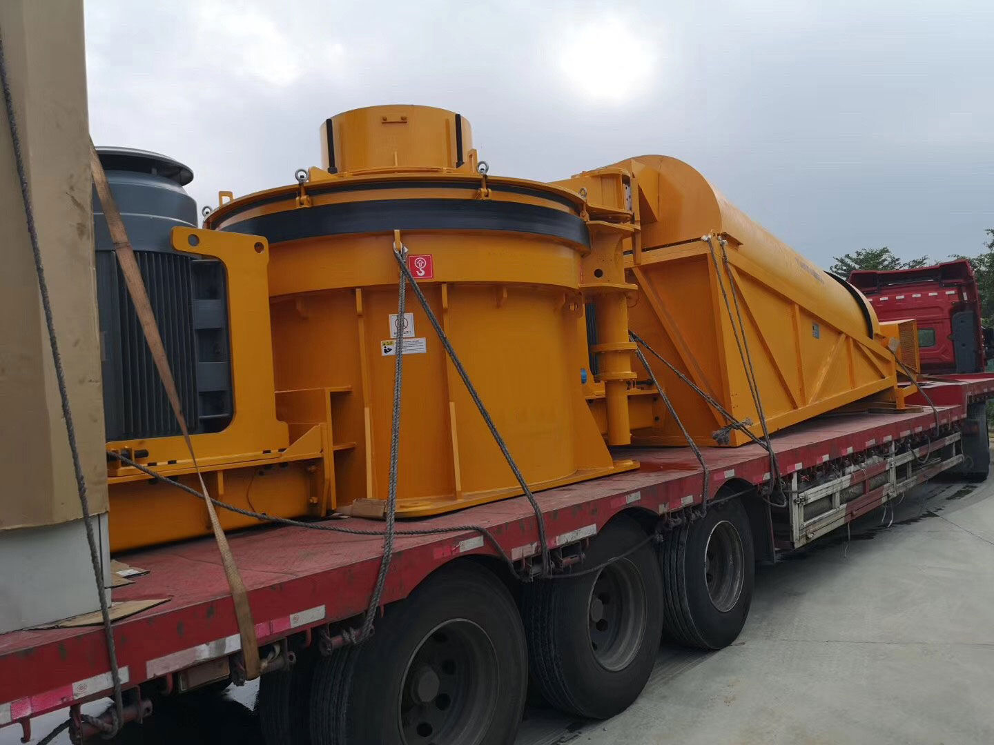 Trituradora de impacto vertical TRIO TV