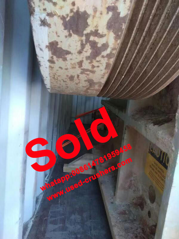 Cedarapids 22＂ x 36＂ vendido