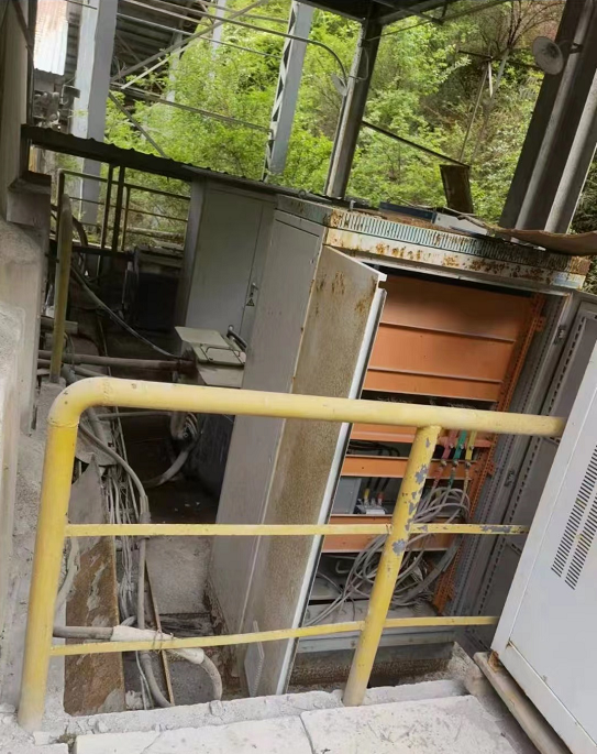 Línea Sandvik cj409+Cs420 + Ch440