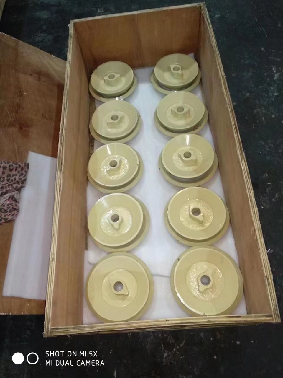 plato de alimentacion metso hp200