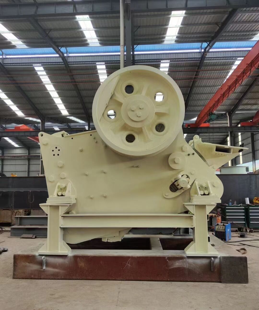 Mordaza de neumático móvil Metso C-120