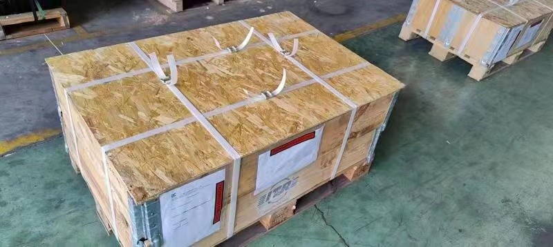 Exportación de piezas de oruga metso LT106 a Rusia