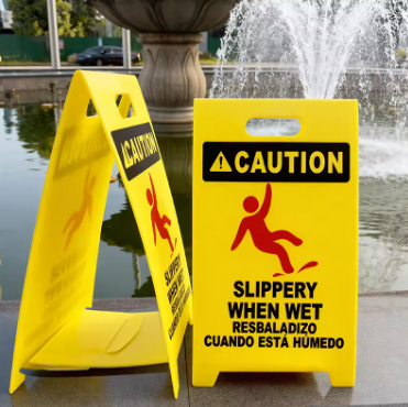 Outdoor PP Fluted Safety Sign – Durable Warning Marker for Hazard Areas