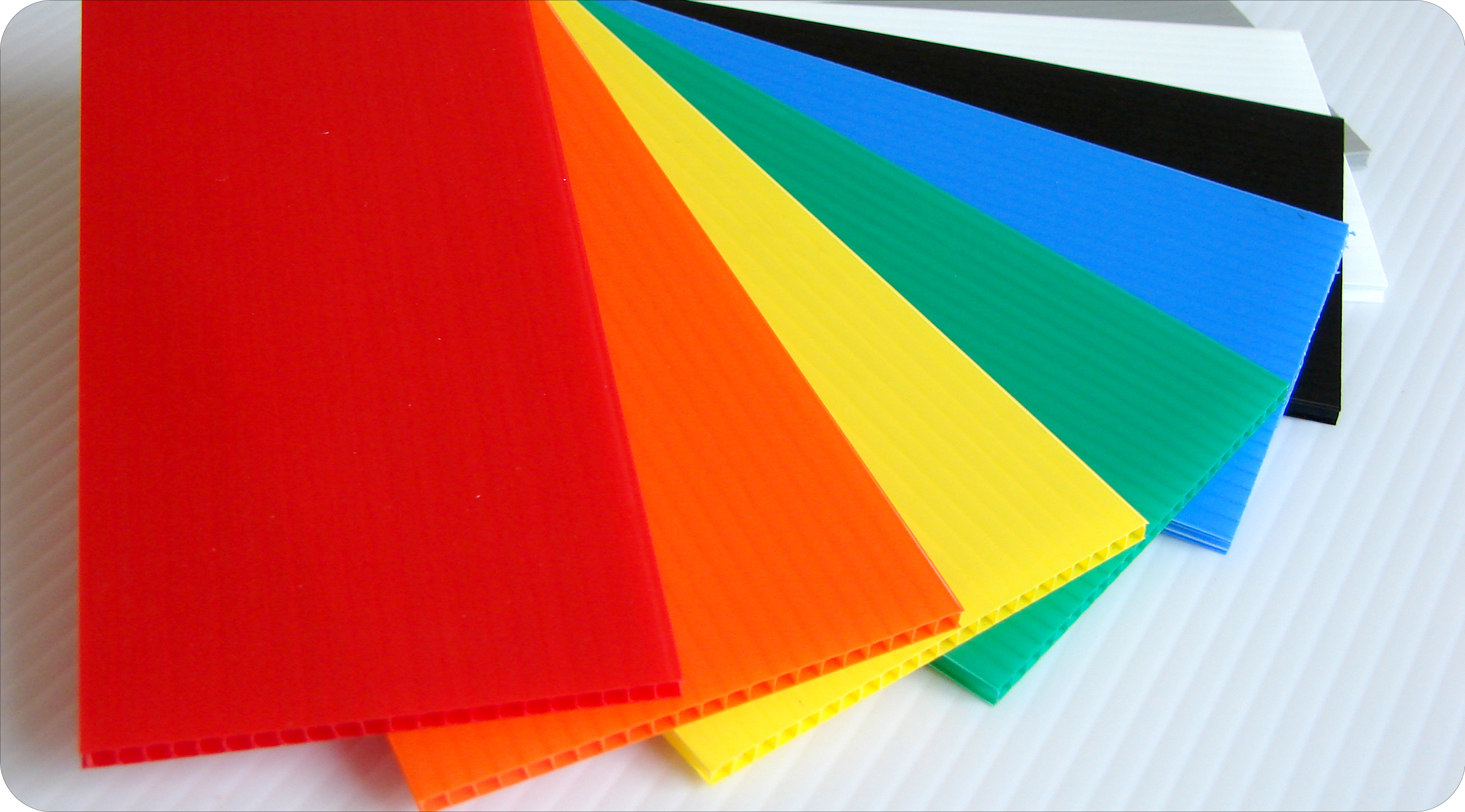 4mm Customizable Polypropylene Hollow Sheets – Durable PP Corrugated Plastic Boards for Packaging & Printing