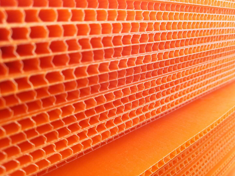 Custom Corrugated Plastic Sheet