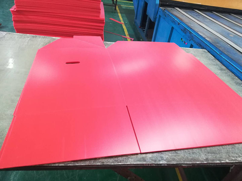 Custom Corrugated Plastic Products