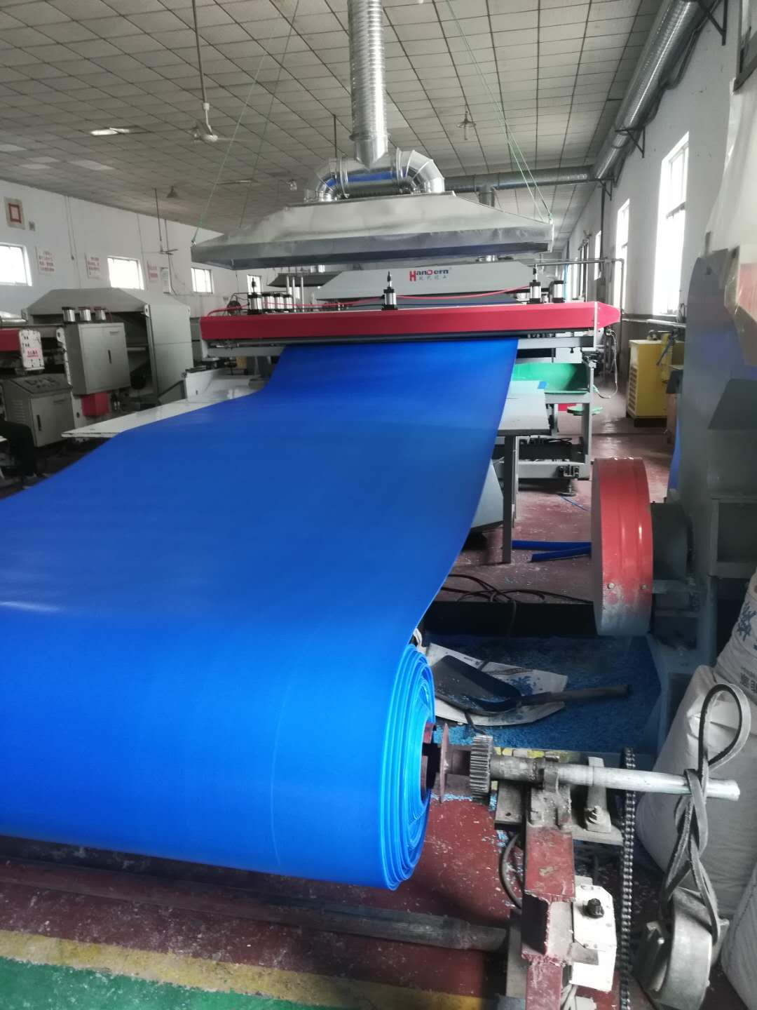 PP corrugated plastic sheet roll for our clients for protecting their products