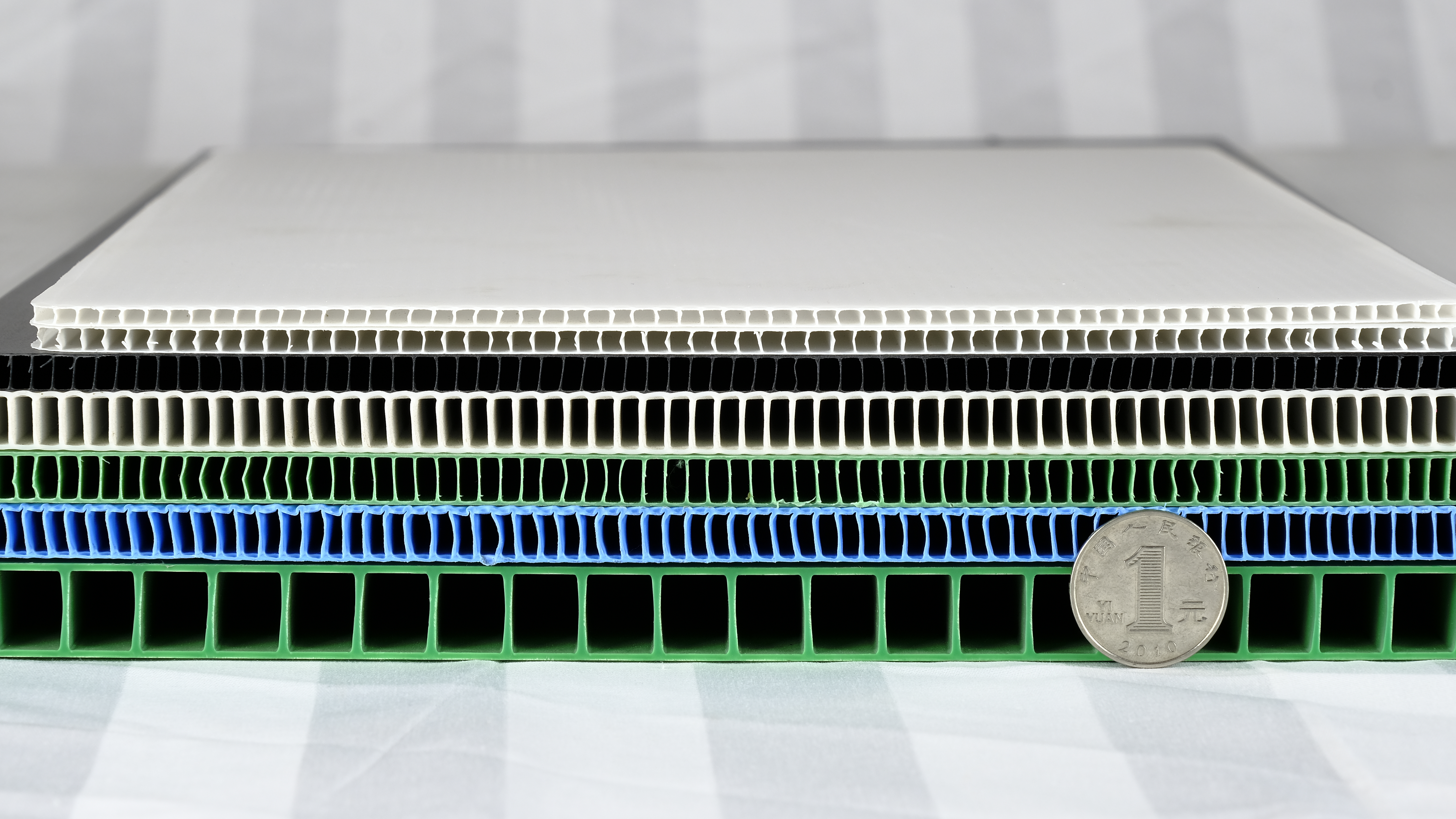 How thick is corrugated plastic sheet typically?