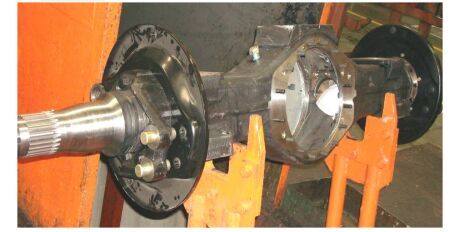 驱动桥装配图 18