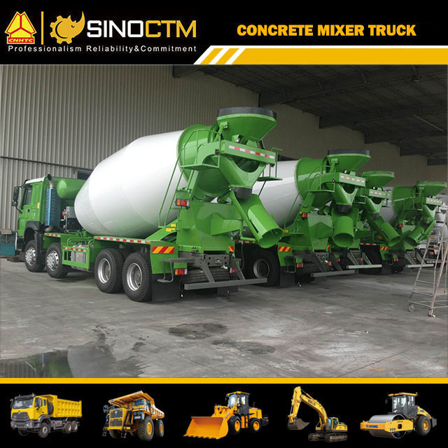 SINOTRUK HOWO 8X4 Concrete Mixer Truck 12CBM