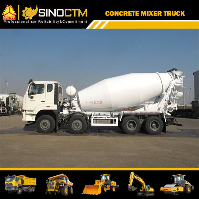 SINOTRUK HOHAN 8X4 Concrete Mixer Truck 12CBM