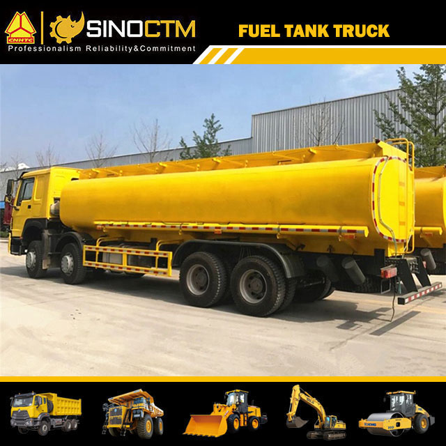 SINOTRUK HOWO 8X4 Fuel Tank Truck 30cbm Price