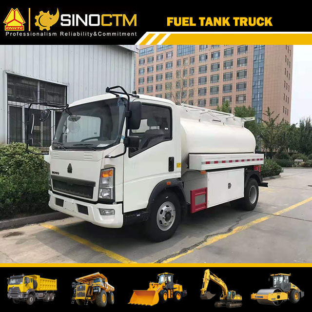 SINOTRUK HOWO 4X2 Fuel Tank Truck 6cbm