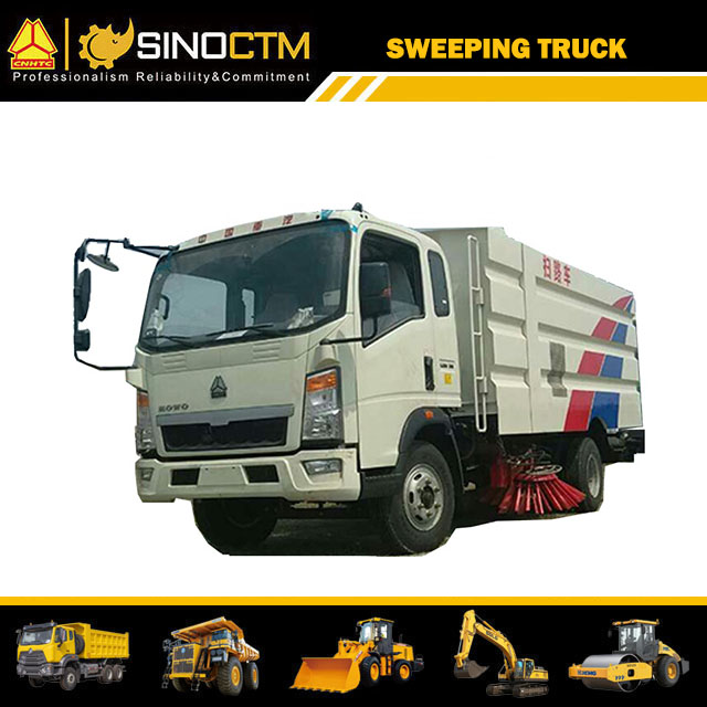 Garbage Sweeping 5ton Sinotruk HOWO Truck Vacuum Sweeper