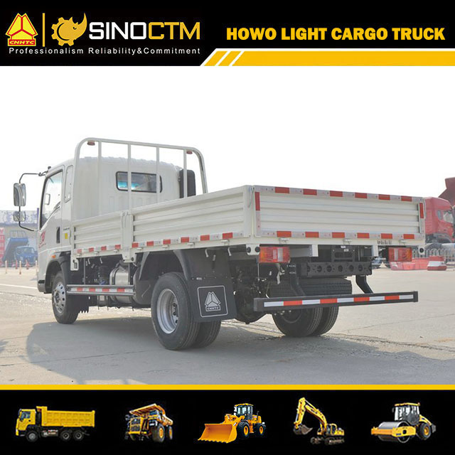 HOWO Light Truck 4X2 15FT Light Cargo Truck