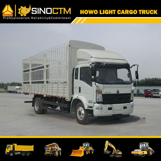 20FT Box HOWO 6 Wheeler Light Cargo Truck 10ton Capacity