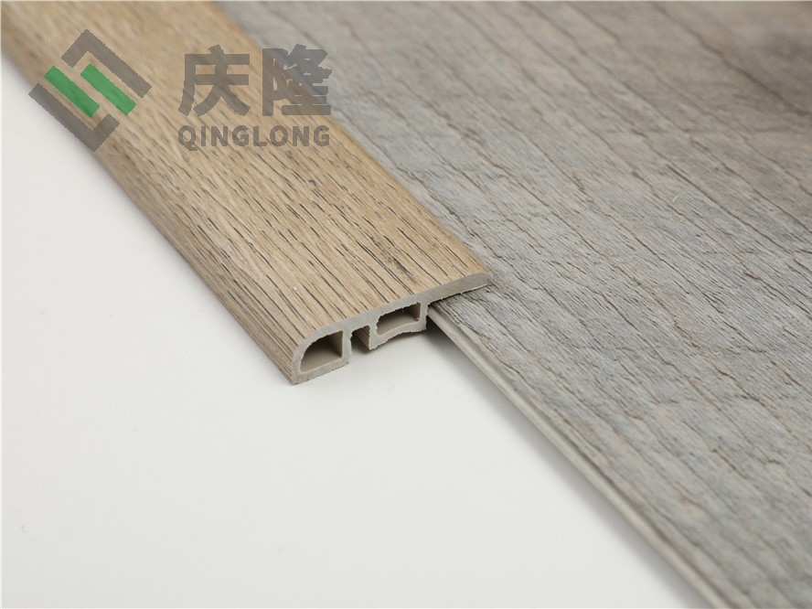 Multi-style solid wood Baseboard