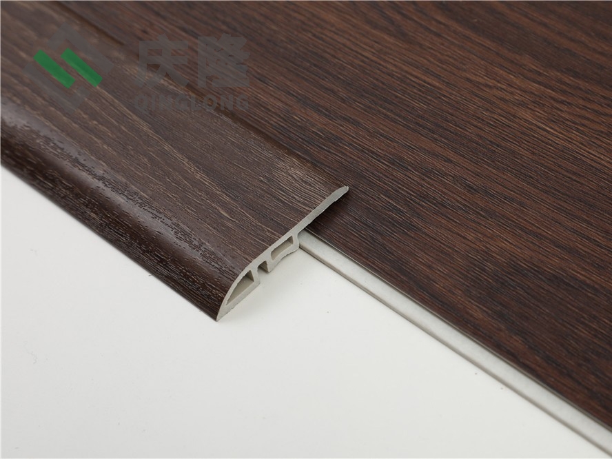 Multi-style solid wood Baseboard