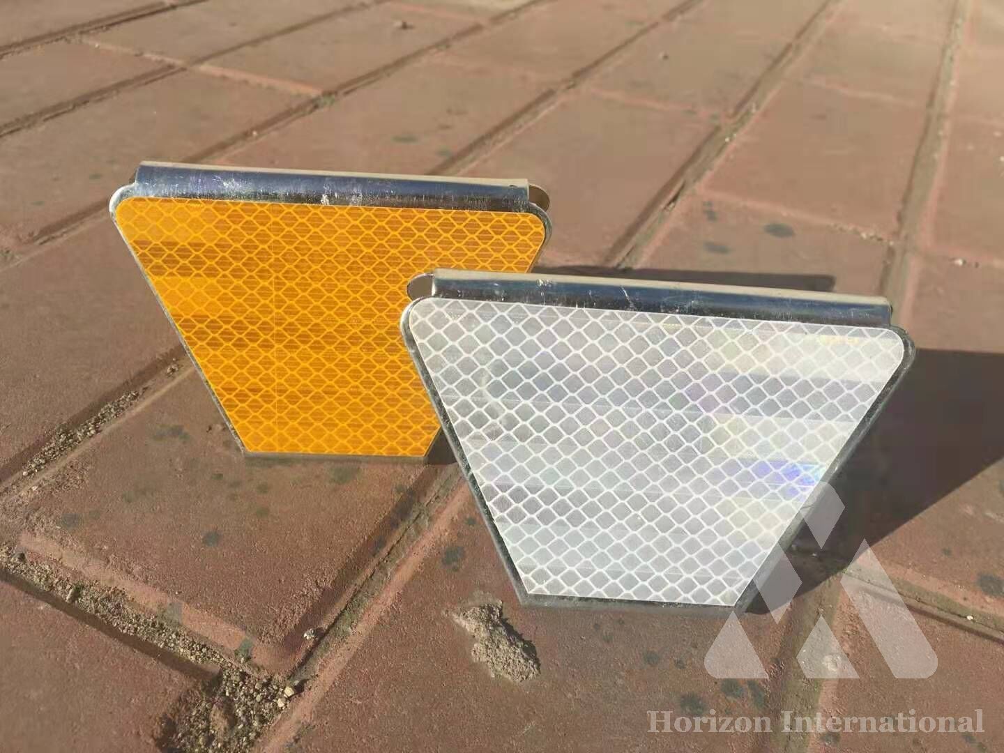 Delineador reflectante de carretera 3M