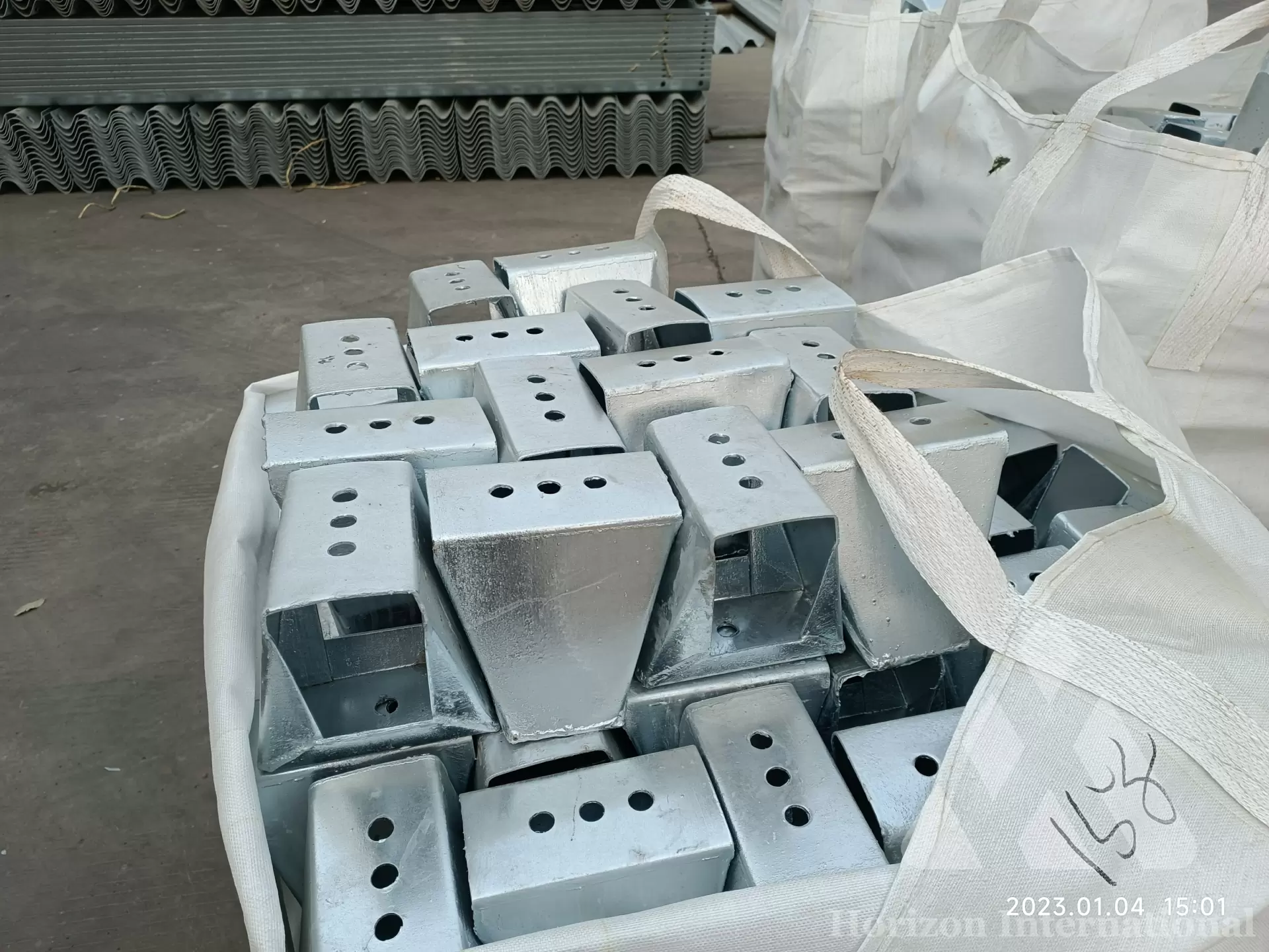 NF P98-410 الدرابزين القياسي الأفريقي