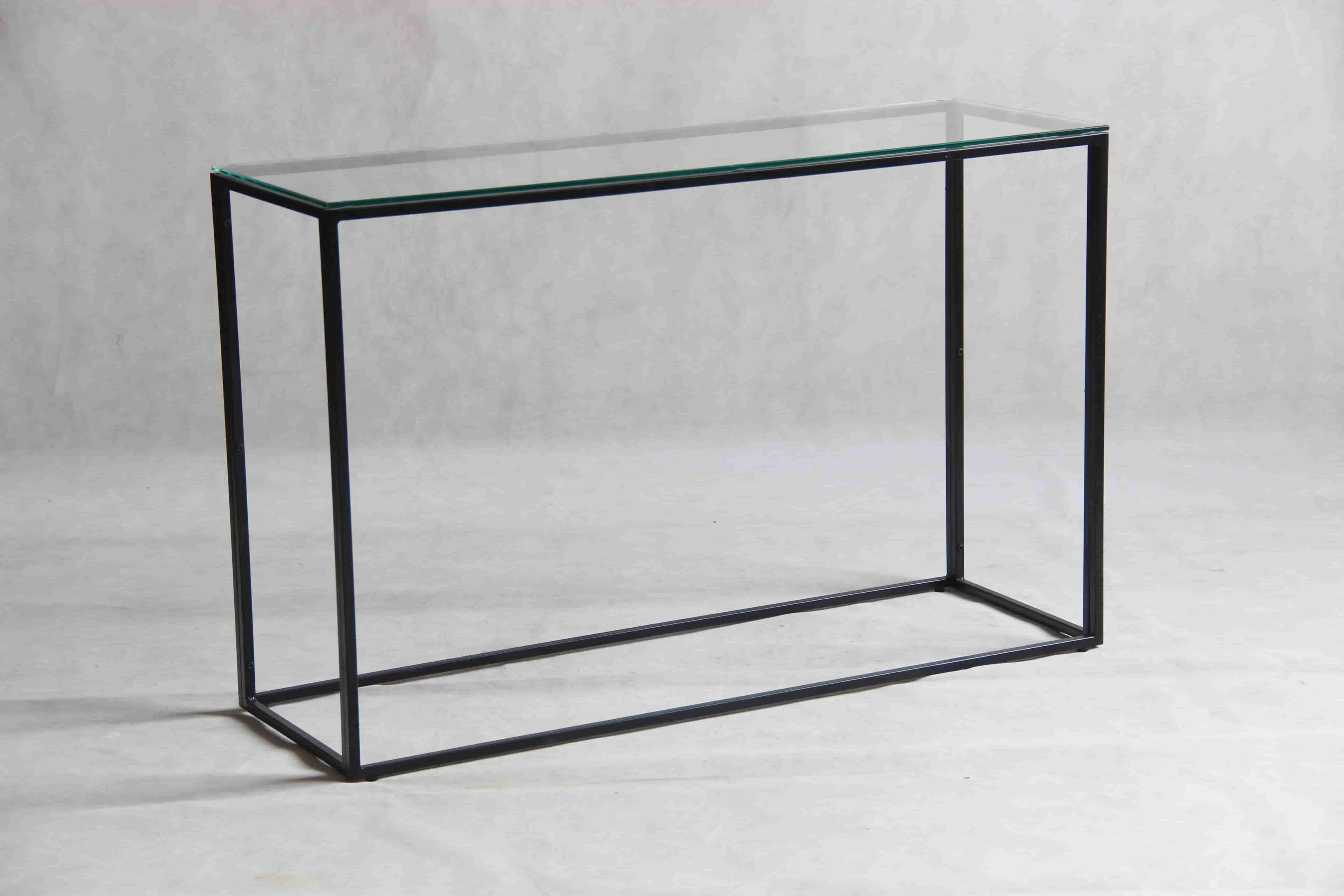 22C20 Table clear glass 8mm powder coating legs