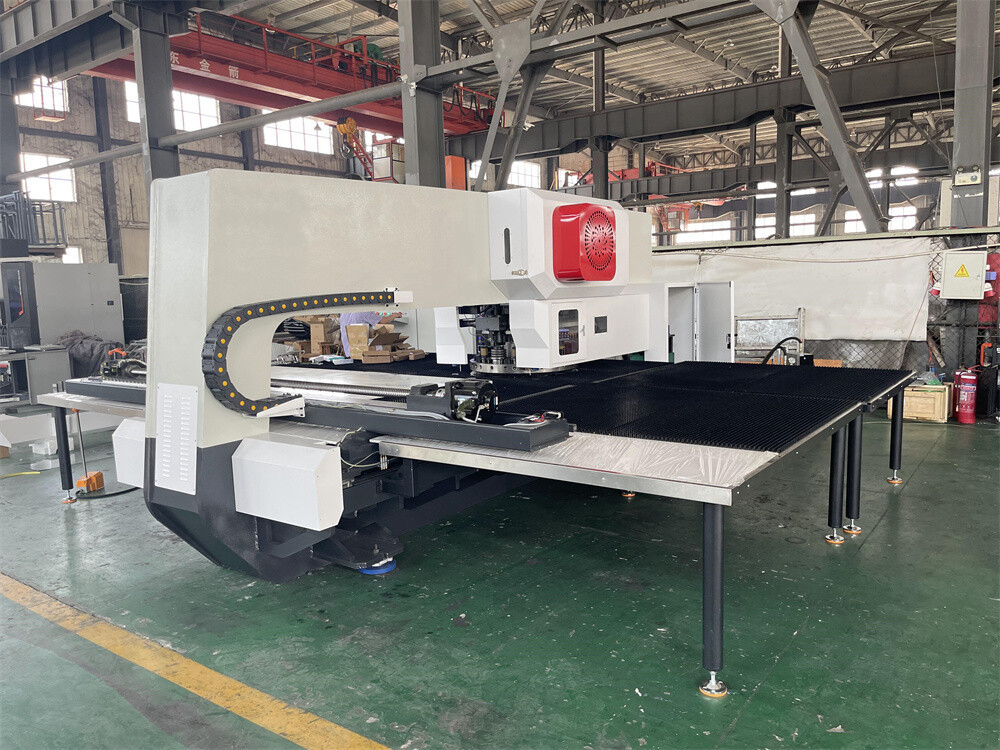 Testing Ritec Servo CNC Turret Punching Machine Before Shipping