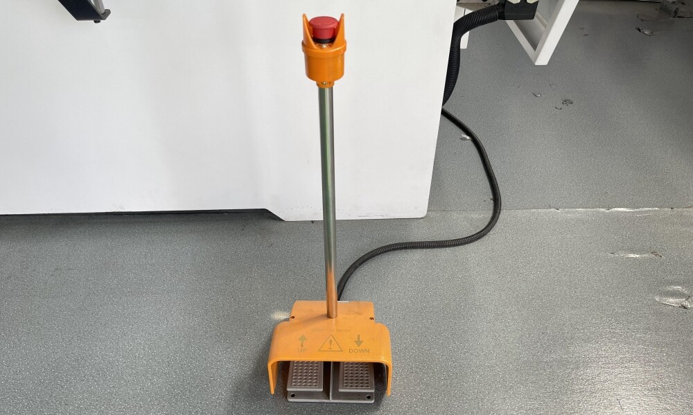 servo press brake (4).jpg servo press brake (4).jpg