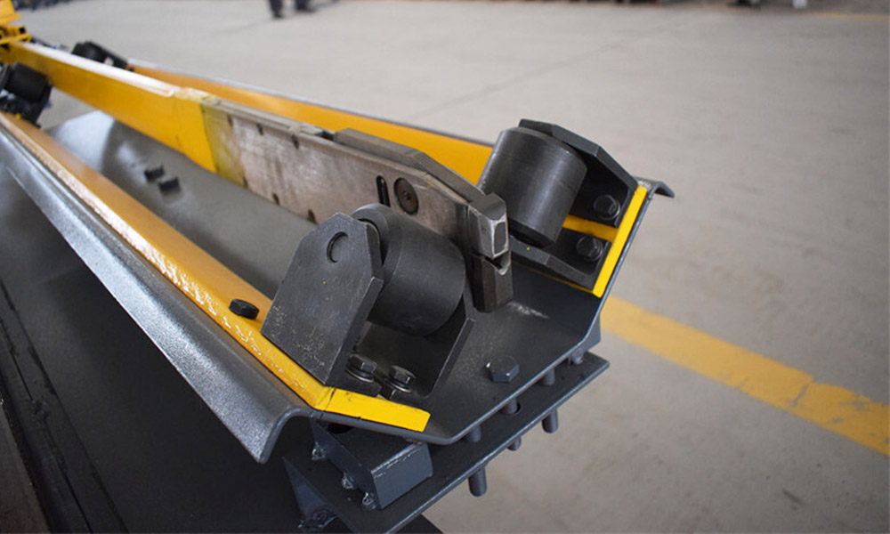 JGX Series CNC Angle Punching Marking and Shearing Line