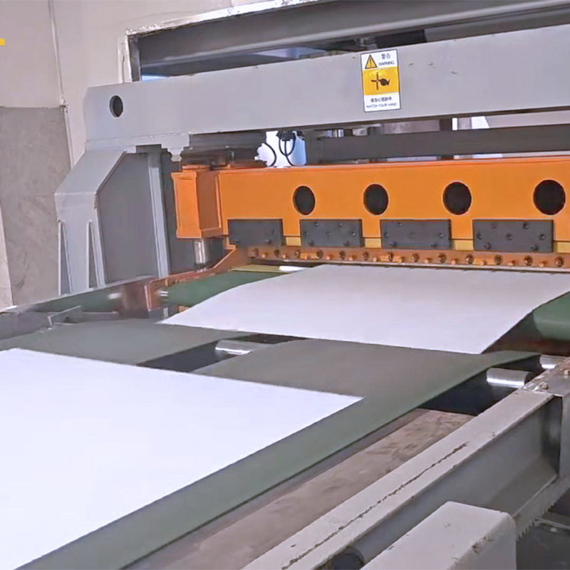 metal shearing mold setup