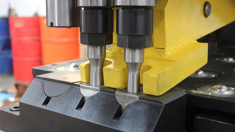 Hydraulic Plate Punching Machine