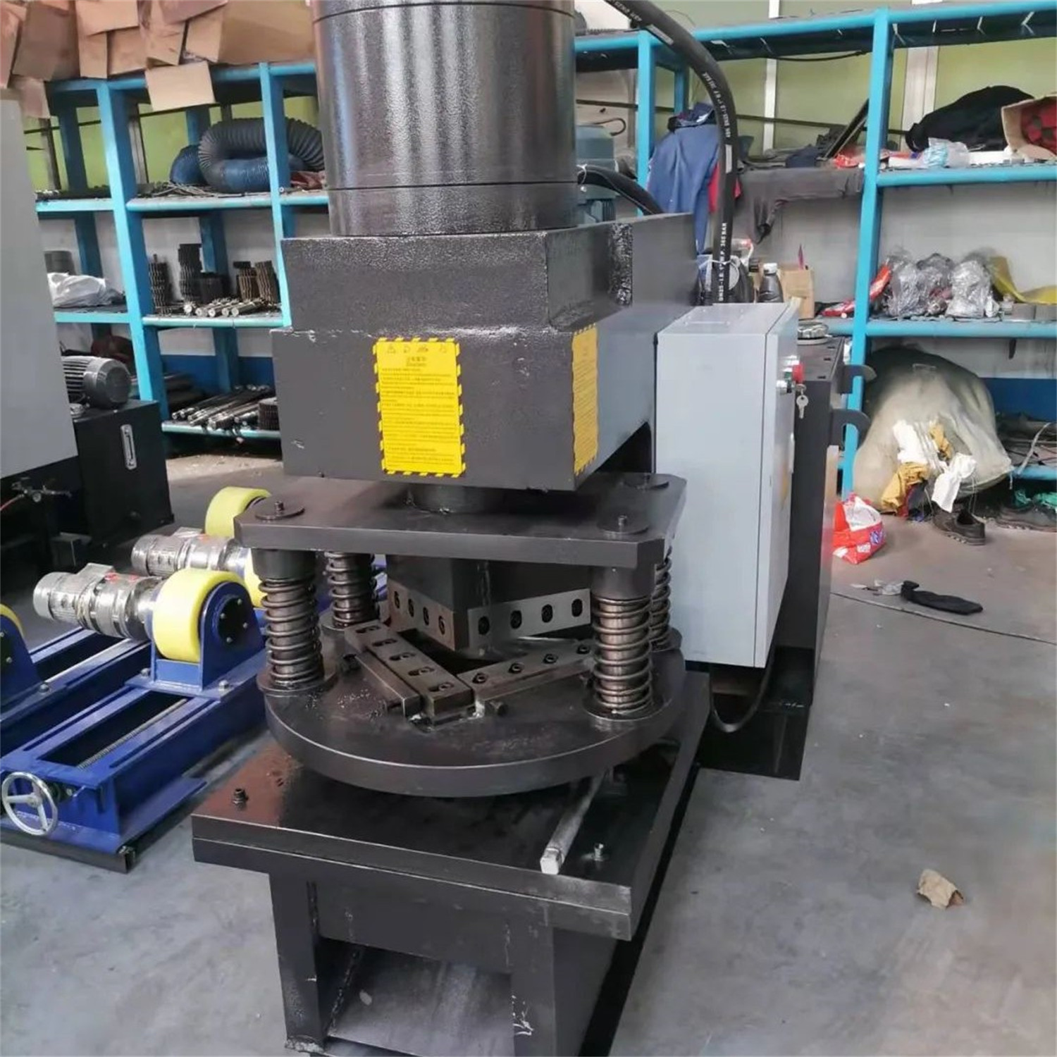 RTJ200 Hydraulic Angle Notching Machine