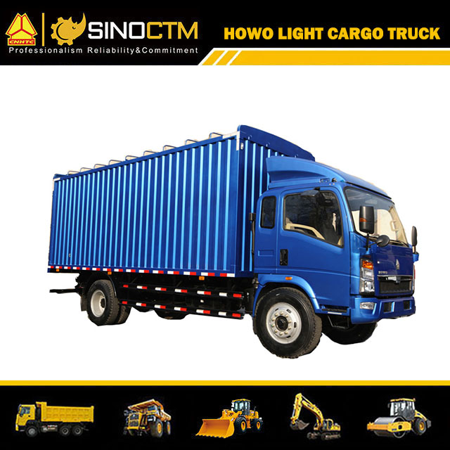 Usine de vendre à sec HOWO Light 4X2 4X4 Van sec camion/boîte Van chariot pour la vente
