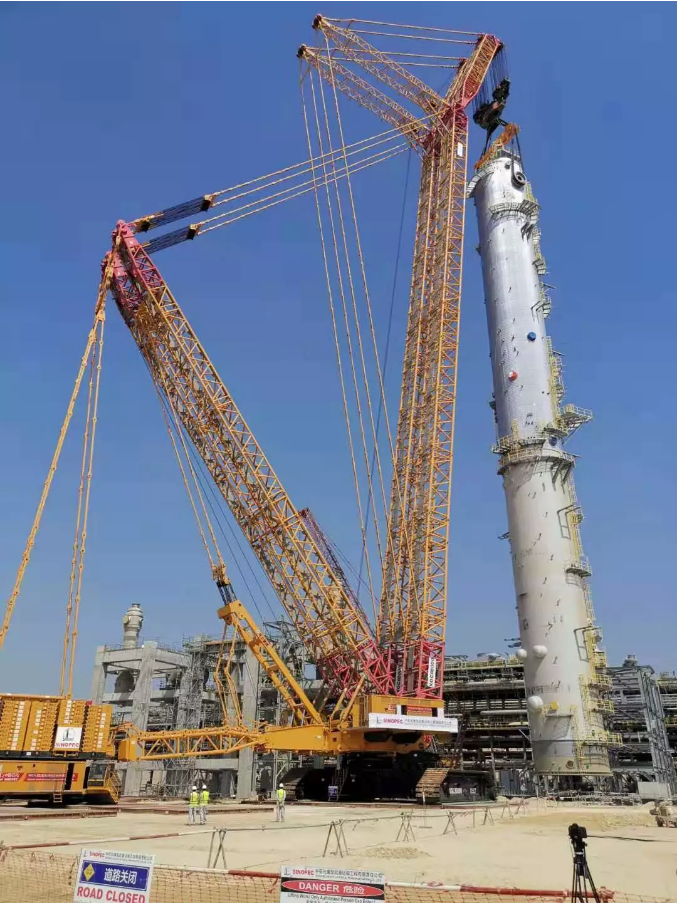 Géant spectaculaire ! « La grue n°1 au monde », la grue sur chenilles XCMG de 4 000 tonnes réalise avec succès son premier levage en Arabie Saoudite