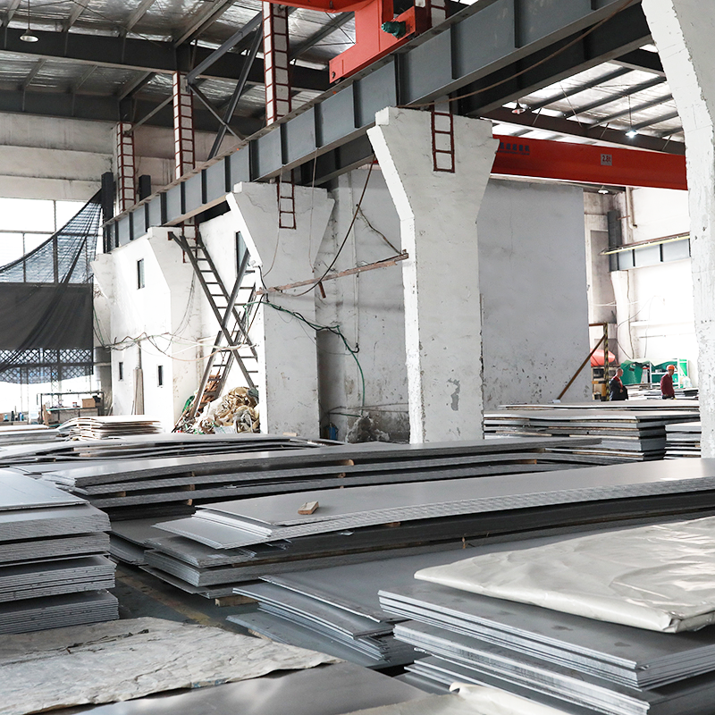 Industrial Excellence: Stainless Steel Plates in Manufacturing and Heavy Machinery