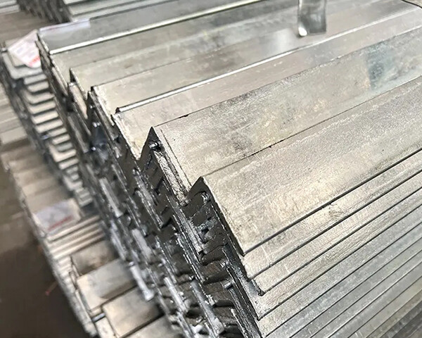 Galvanized Angle Steel