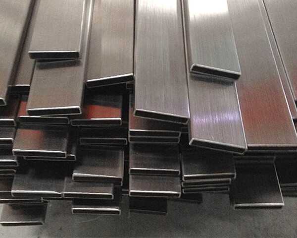 Stainless steel square pipe