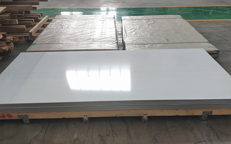 Stainless steel plate
