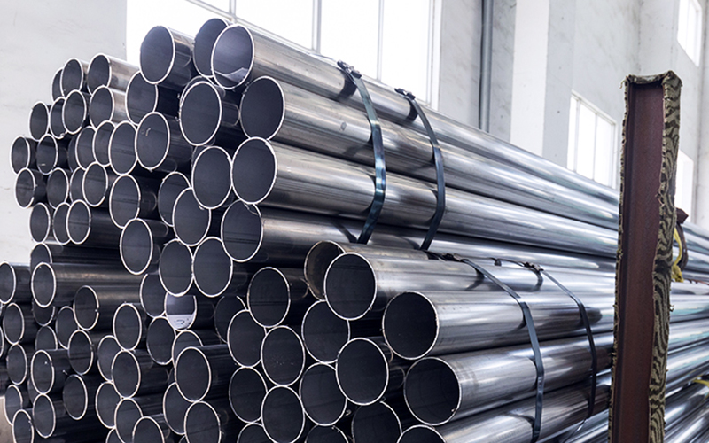 Stainless steel pipe